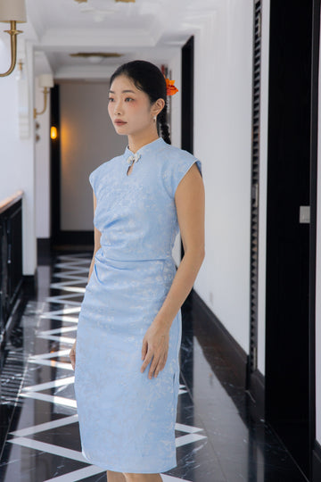 Spring Aura Embroidery Gathered Cheongsam Dress (Blue)