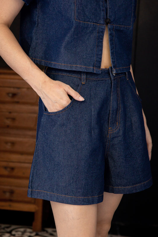High Waist A Line Denim Shorts (Denim)