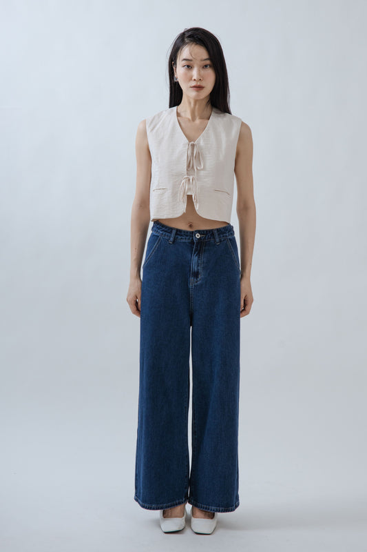 Blaire Double Pocket Front Tie Top (Beige)