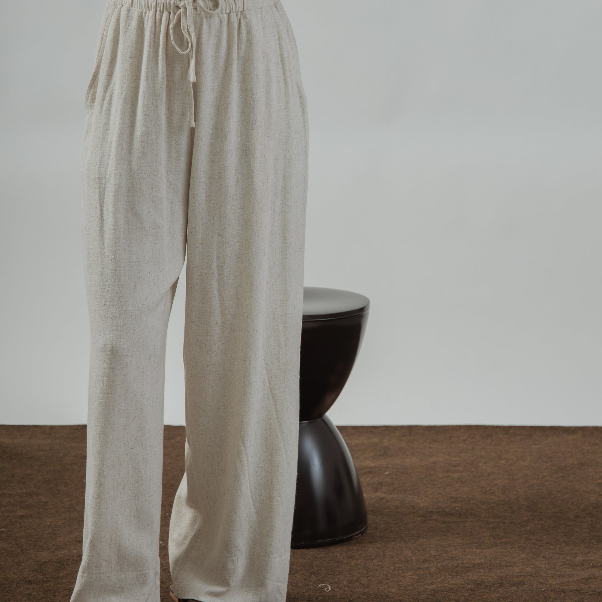 Alexa Linen Drawstring Trousers (Bone)