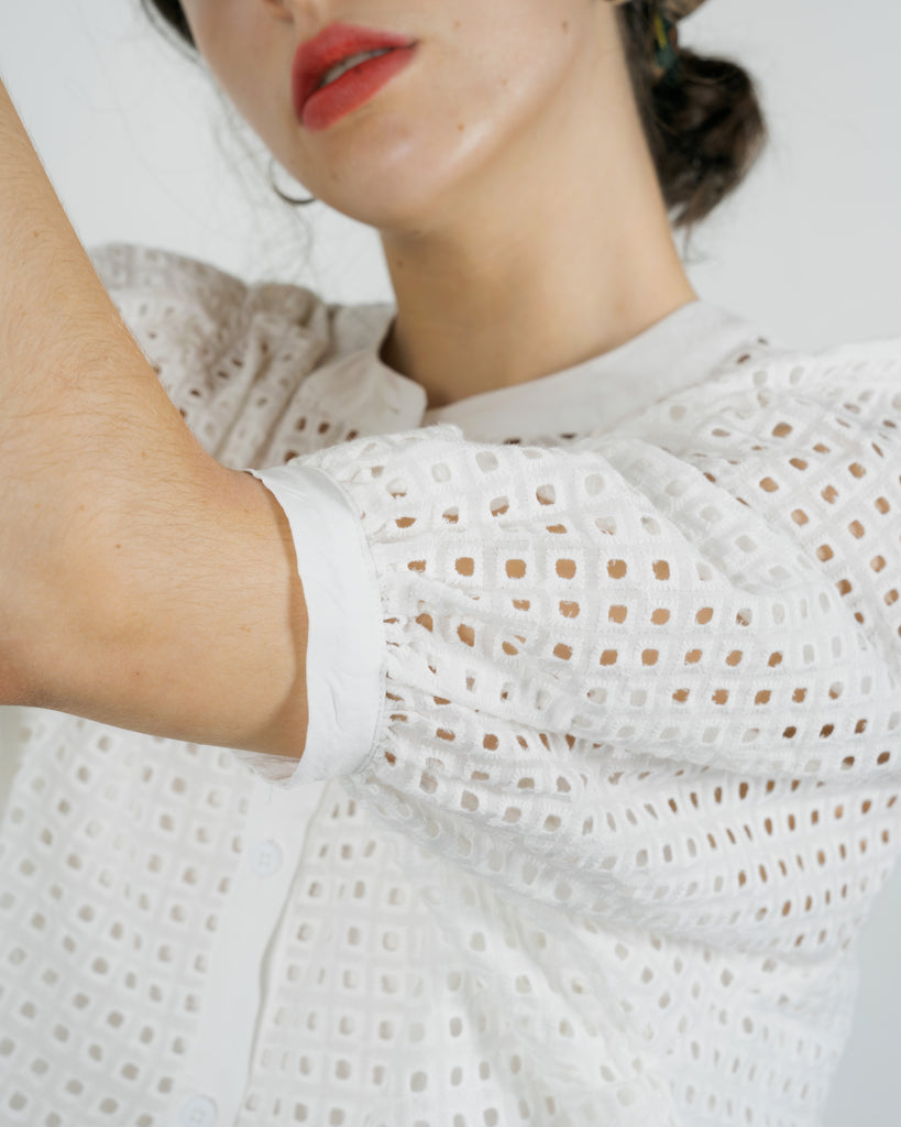 Broderie Button Down Blouse (White)