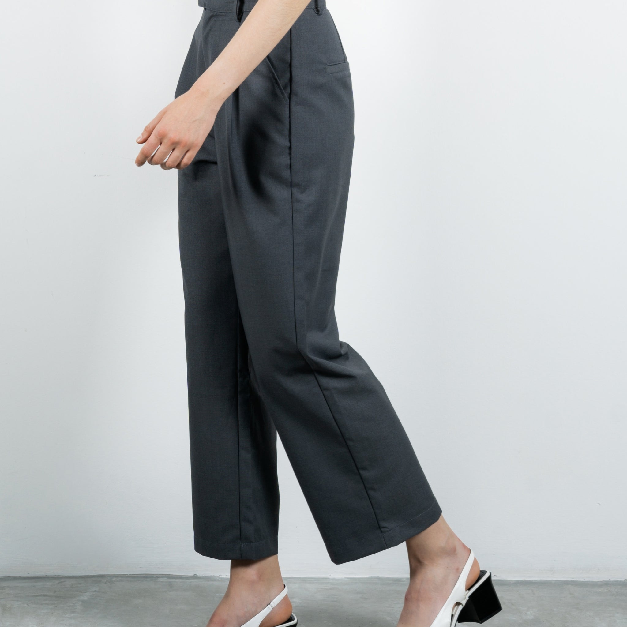 High Waist Pleated Trousers (Grey)