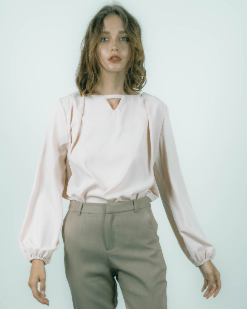 Comfy Pleated Two-Way Blouse (Bone)
