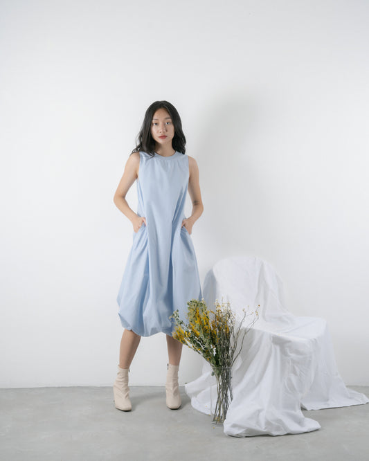 Sleeveless Puffy Dress (Light Blue)