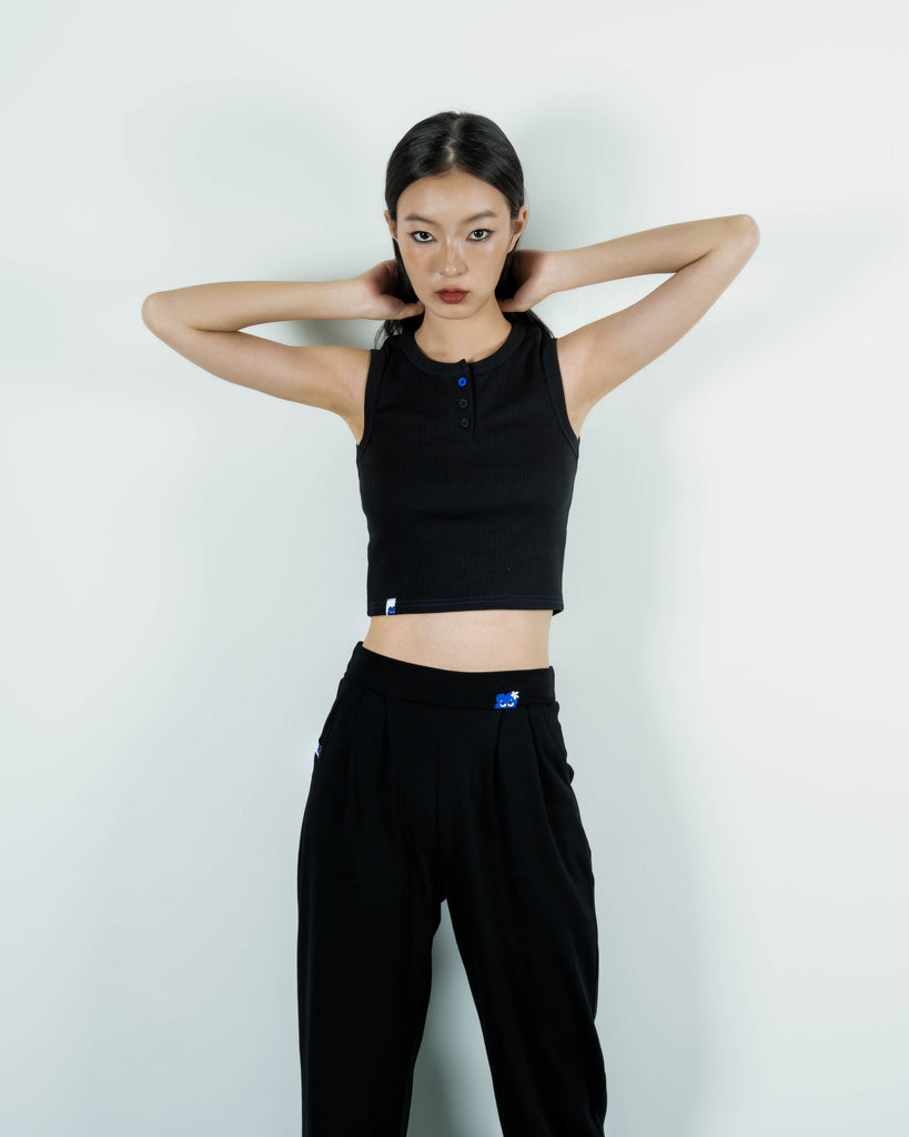LULU Sleeveless Ribbed Tank Top (Black)