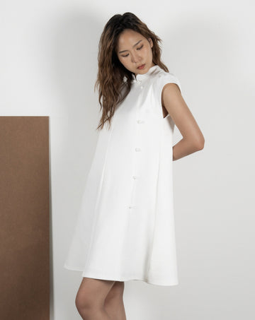 Cap Sleeve Chinese Knot Flare Dress (White)