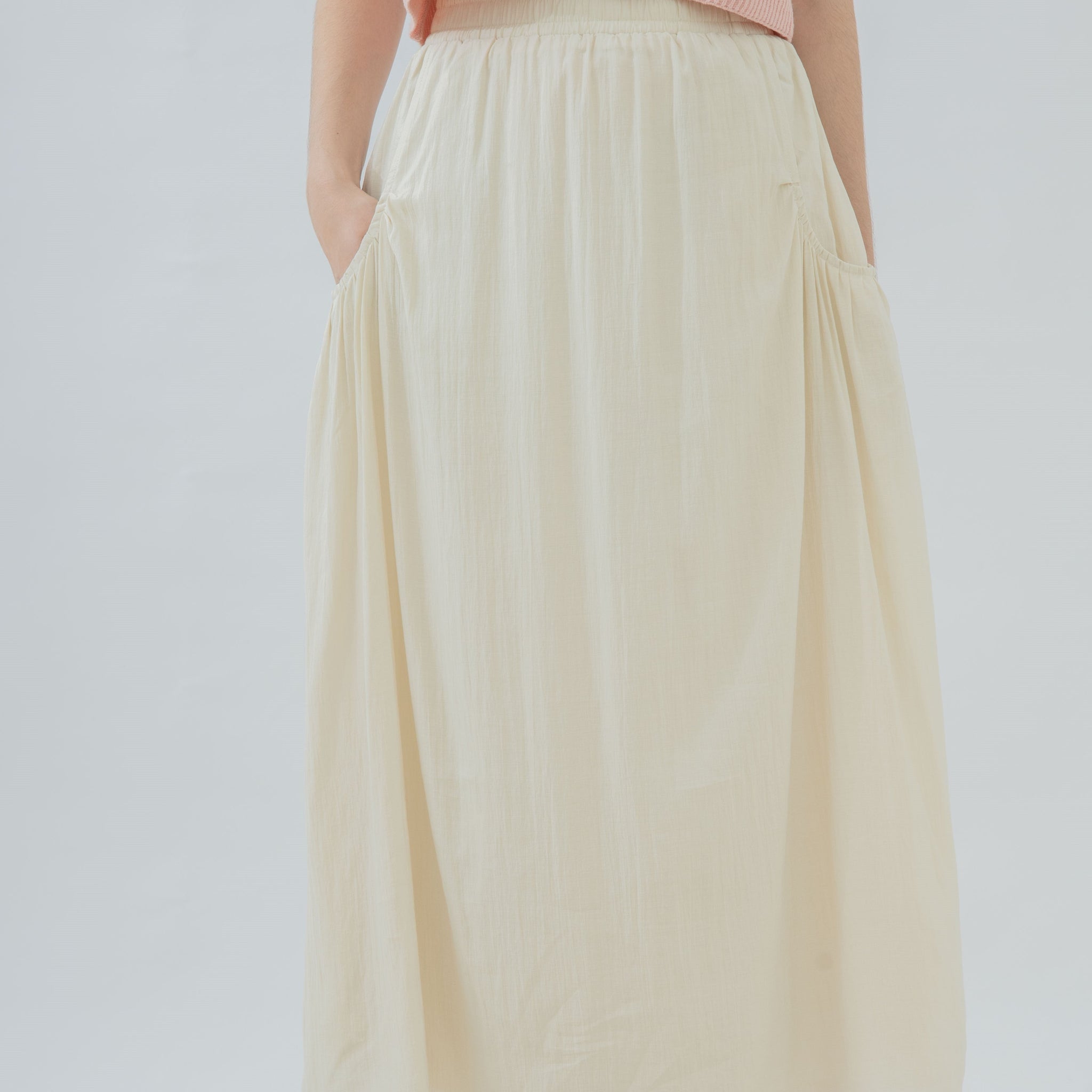 Pocket Detail Elastic Flare Skirt (Beige)