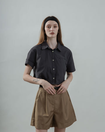 Box Cut Crinkle Cropped Shirt (Grey)