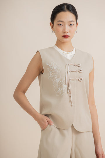 Dangling Knots Embroidery Vest (Khaki)