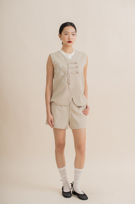 Dangling Knots Embroidery Vest (Khaki)