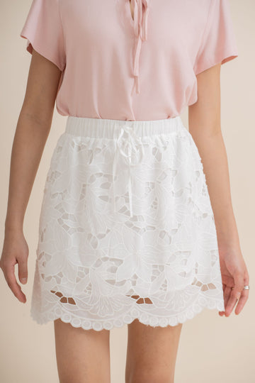 Eyelet Lace Drawstring Short Skirt (Ivory)