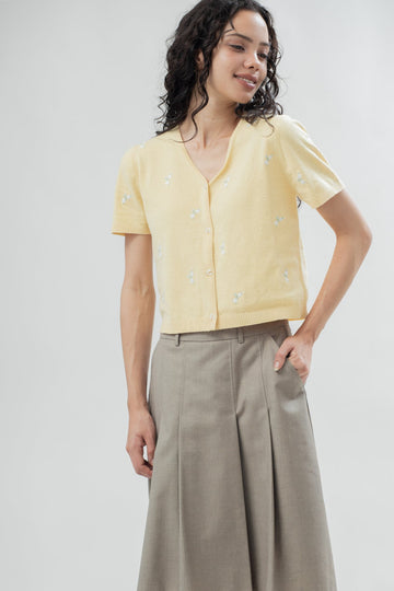Caulie Floral Embroidery Knit Short Sleeve (Light Yellow)