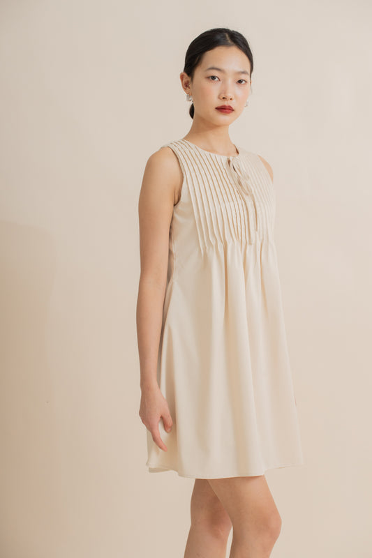 Sleeveless Pintuck Ribbon Front-Tie Dress (Khaki)