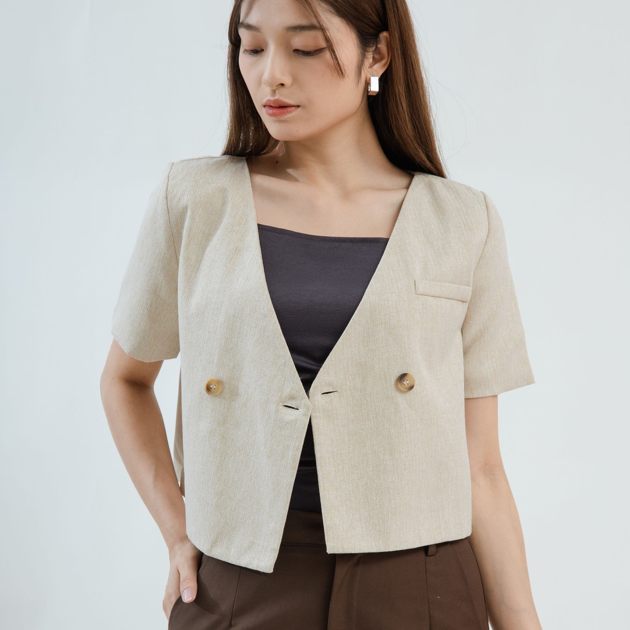 Loose Fit Short Sleeve Outerwear (Beige)