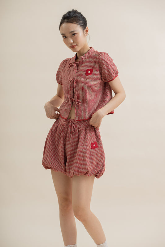 LULU Plaid Puffy Pocket Shorts (Red Plaid)