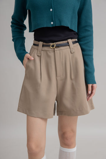 Button Loop Pleated Shorts (Khaki)