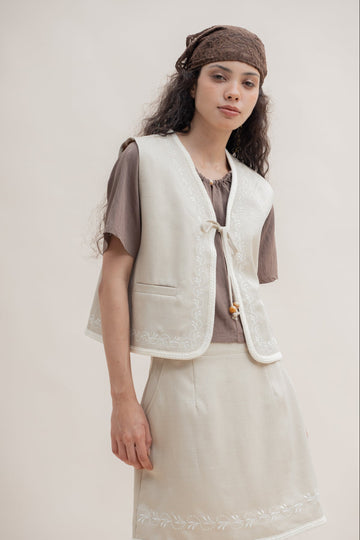 Folklore Double-Tie Embroidery Vest (Khaki)