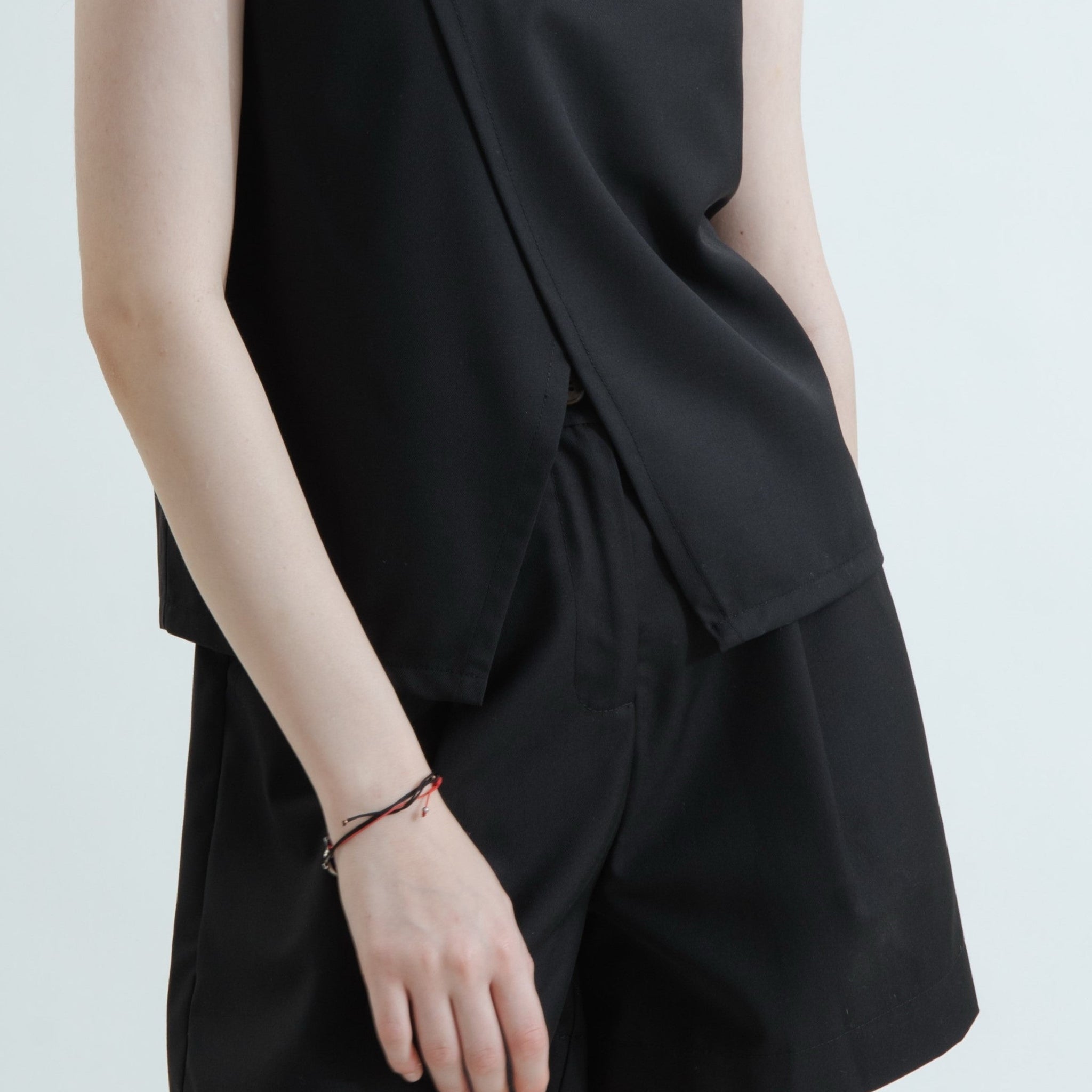 High Waist Elastic Tailored Shorts (Black)