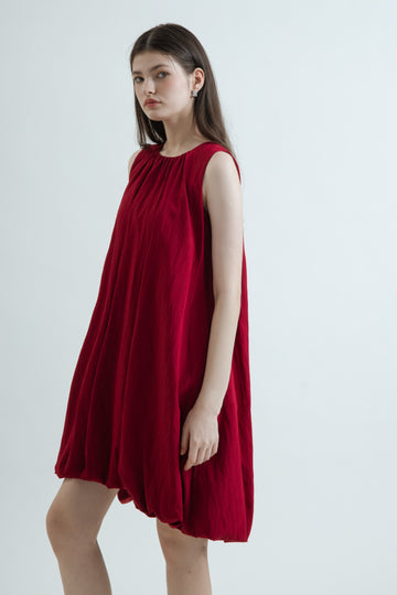 Flowy Pleated Asymmetrical Balloon Dress (Red)