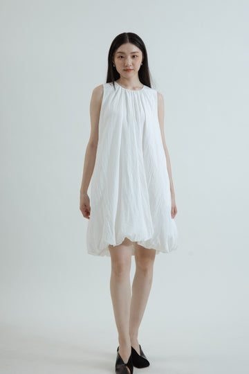 Flowy Pleated Asymmetrical Balloon Dress (White)