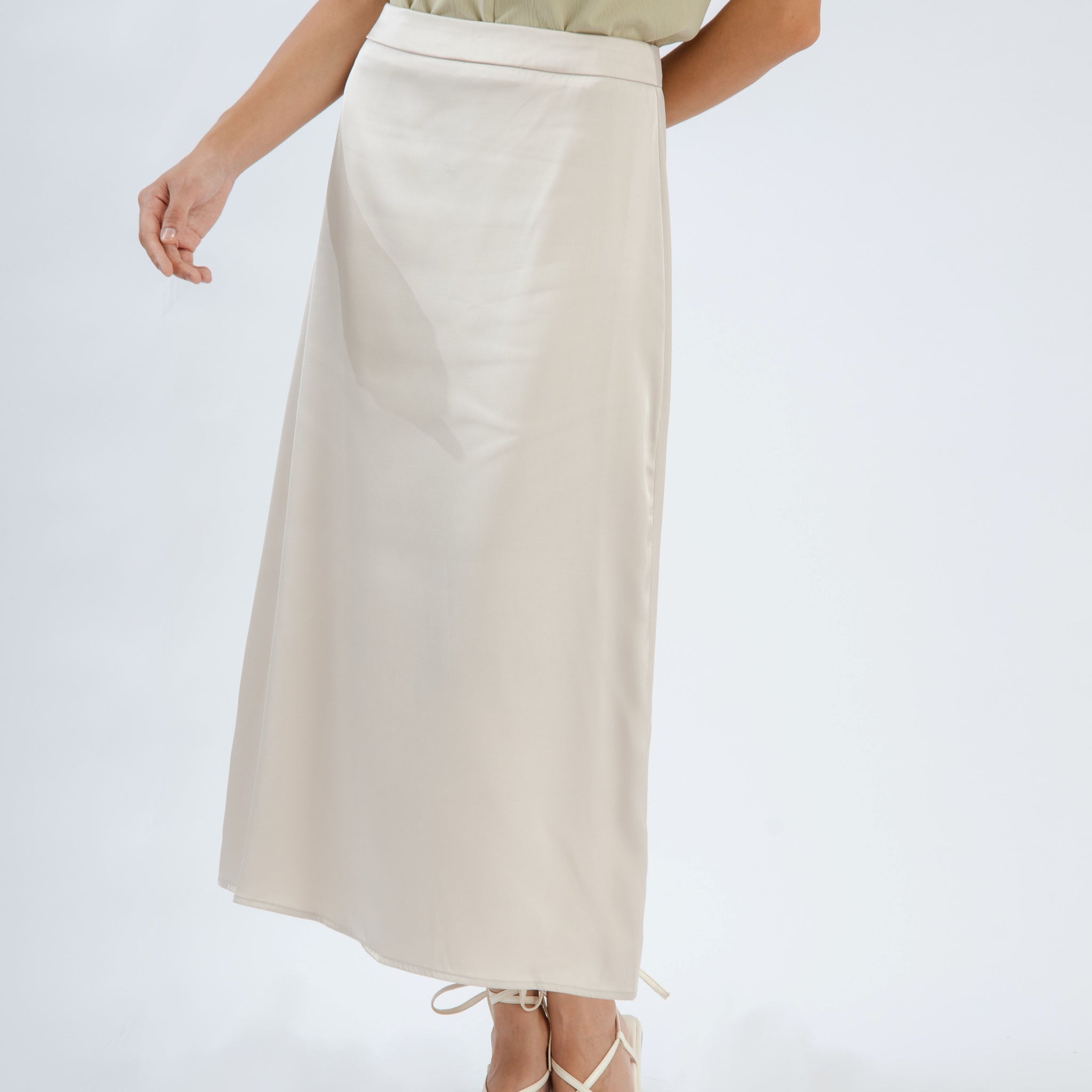 Vina Satin Long Skirt (Bone)