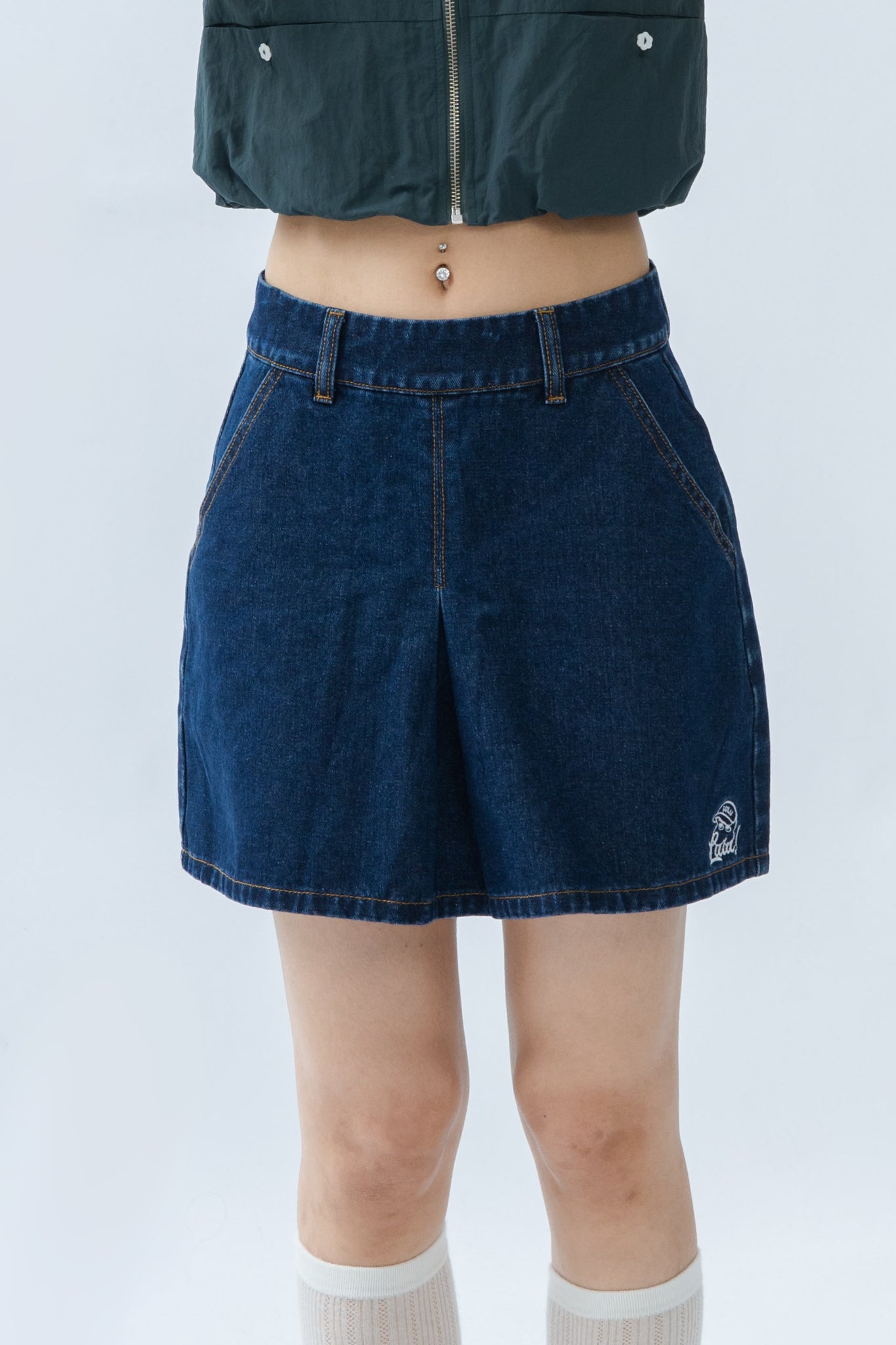 LULU Front Pleated Skirt (Denim)