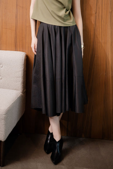 Arcen Umbrella Skirt (Black)