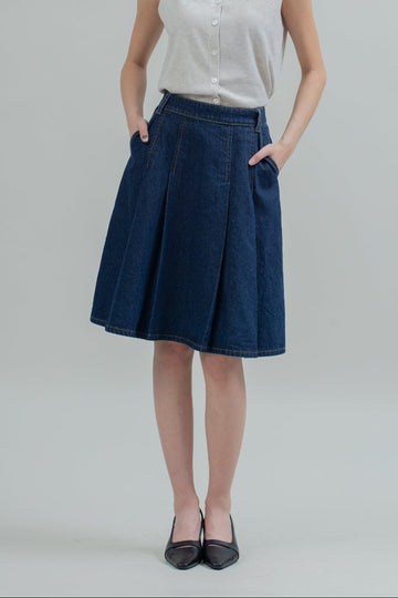 Pleated Stitched Midi Skirt (Denim)