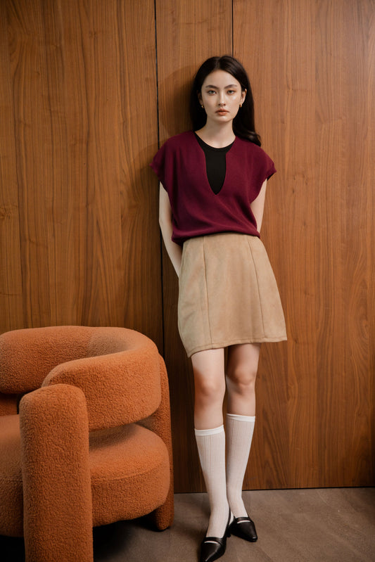 Loose Cut V-Neck Knit Top (Maroon)