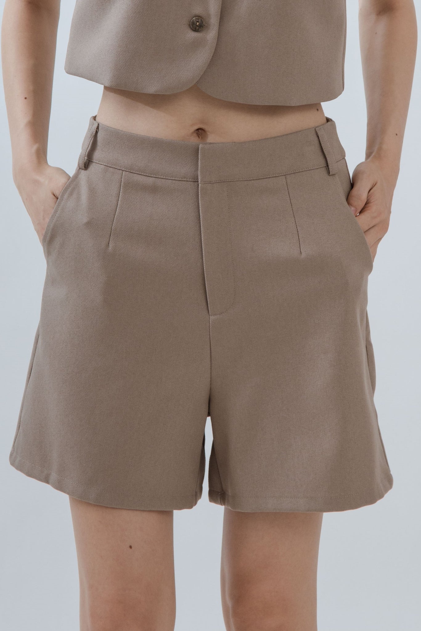 High Waist Tailored A Line Shorts (Khaki)