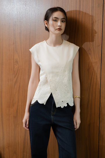 Petala Overlap Embroidery Top (Beige)