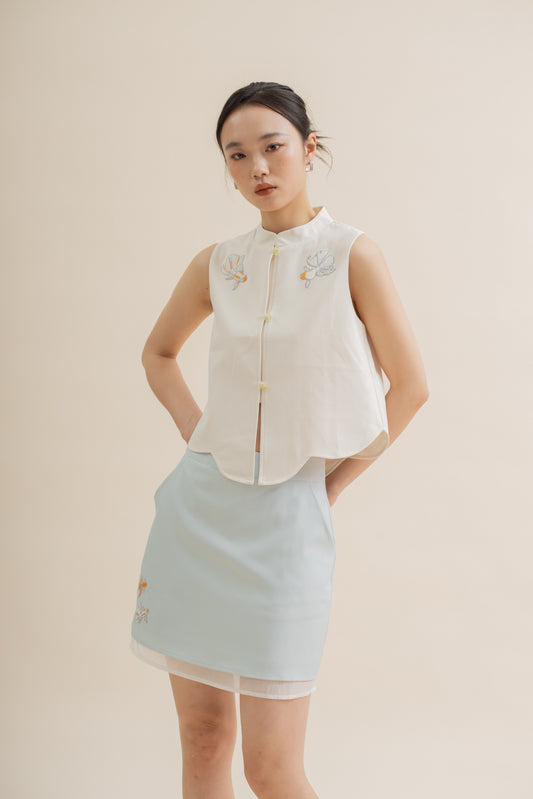 Goldfish Embroidery Sleeveless Cheongsam Top  (Beige)