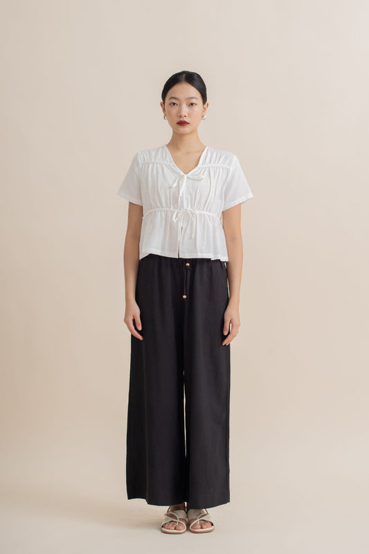 Ribbon Shirred Short Sleeve Top (Ivory)
