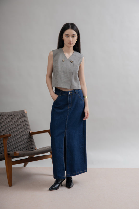 Front Slit Denim Long Skirt (Denim)