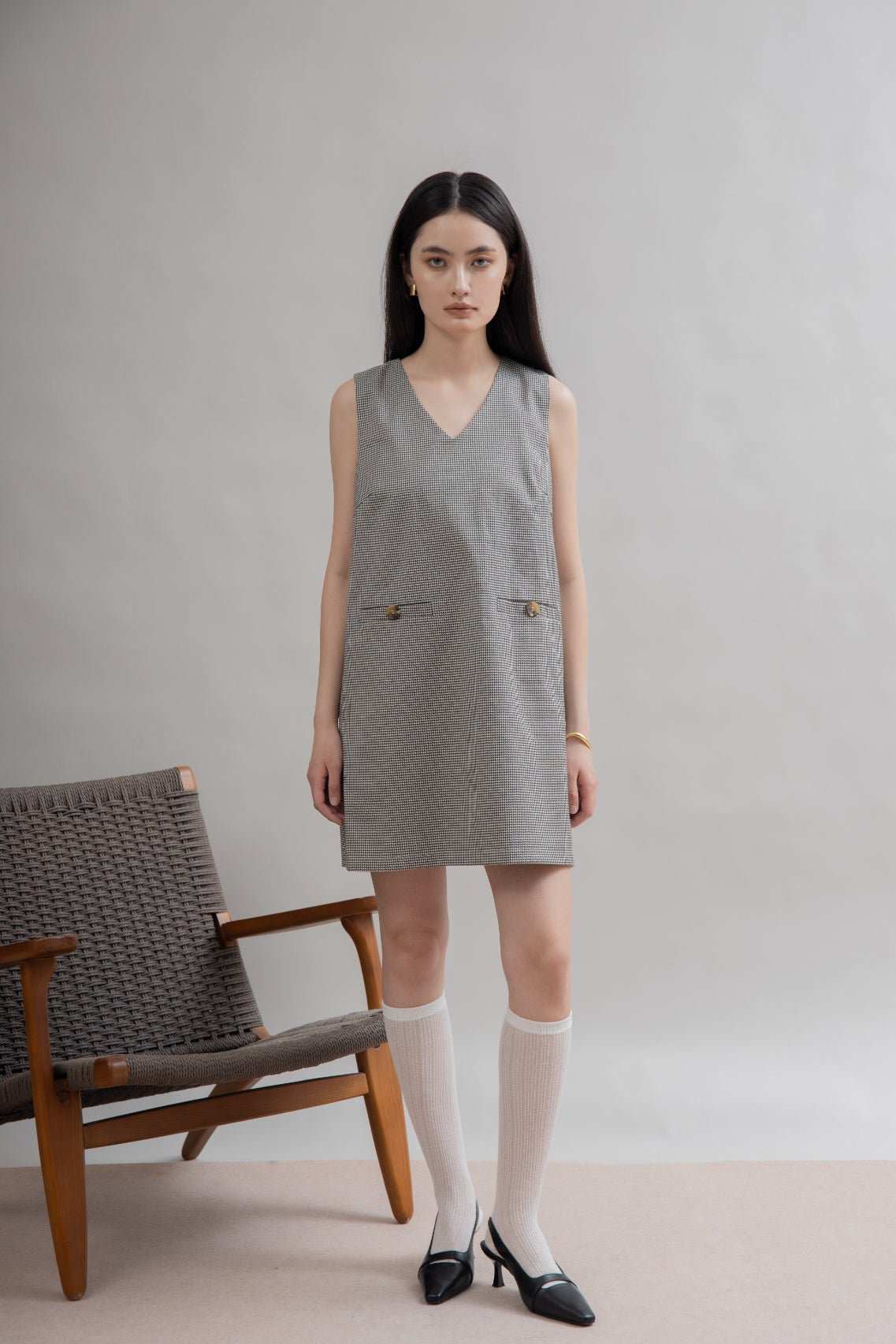 Houndstooth V-Neck Sleeveless Dress (Slategrey)