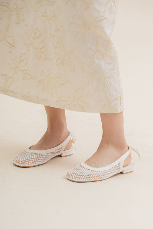 Lace Mesh Slingback Ballet Flat (Ivory Lace)