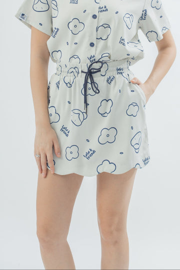LULU & FRIENDS Drawstring Short Skirt (Beige)