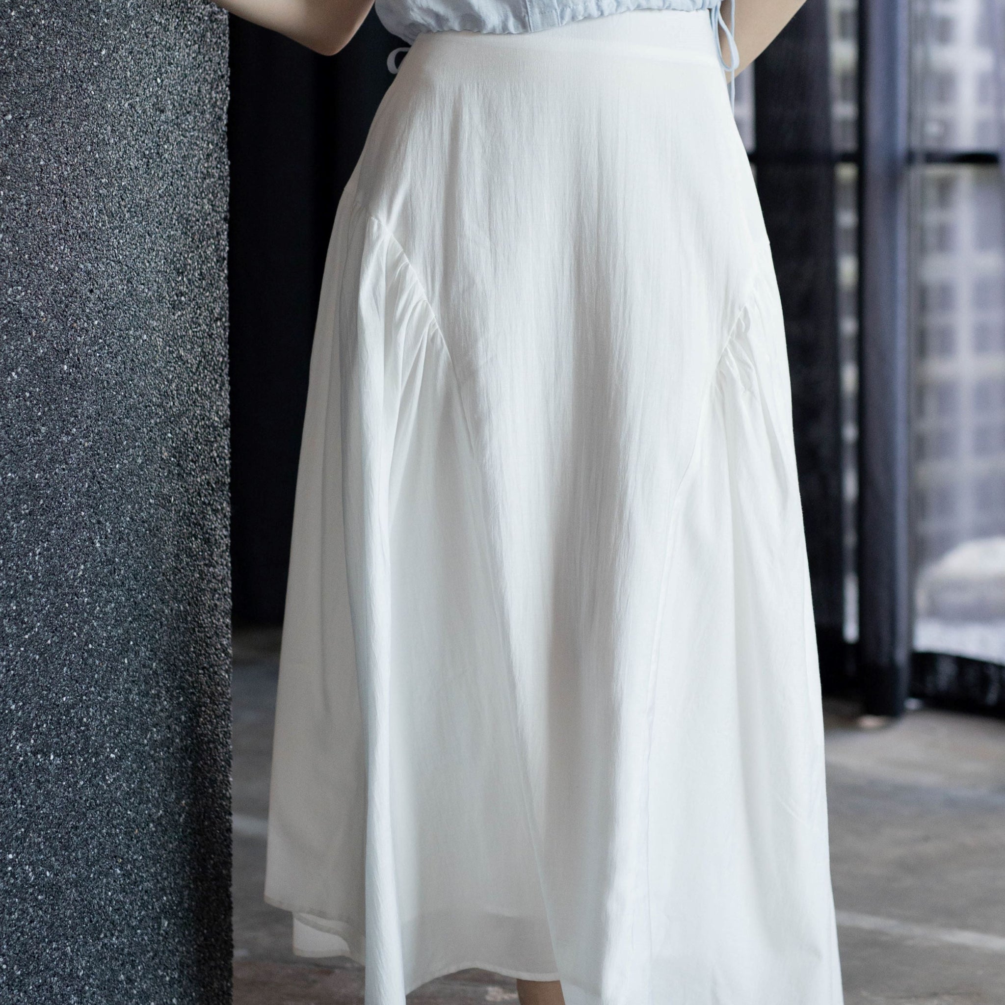 Swan Flare Long Skirt (Ivory)