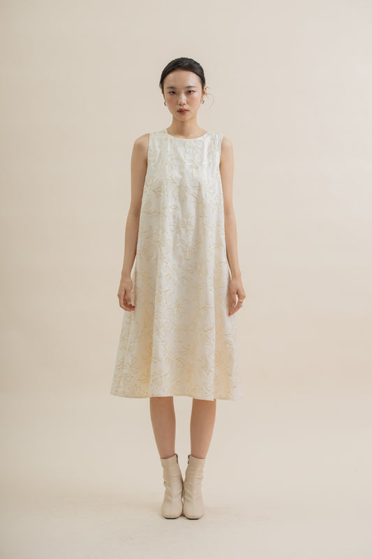 Golden Weave Embroidery Sleeveless Dress (Beige)
