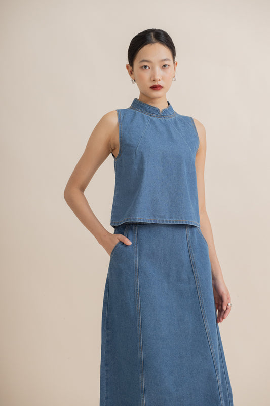 Neck Pleated Sleeveless Top (Washed Denim)