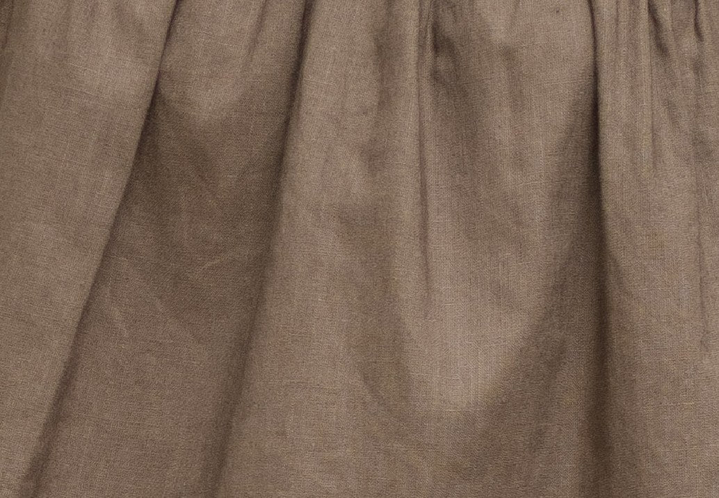 Warm brown cotton-linen, gently gathered