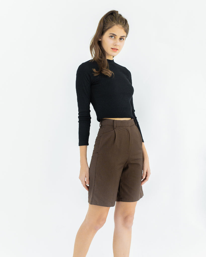Tailored Straight Cut Shorts (Dark Brown)