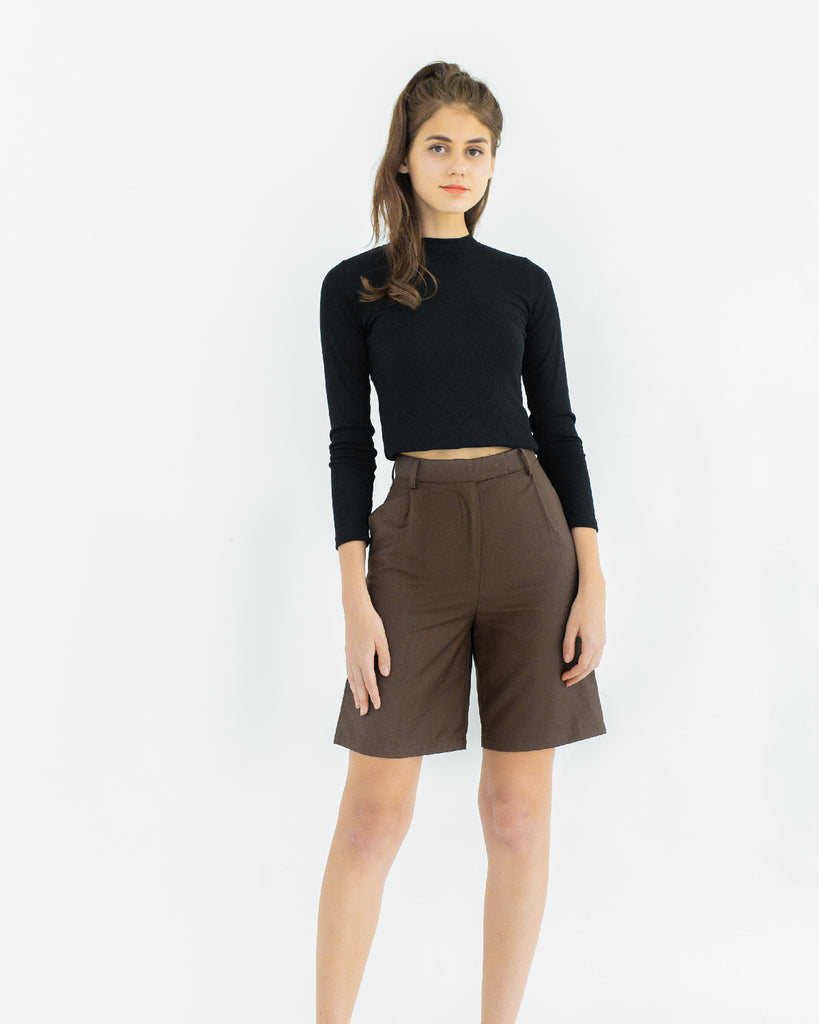 Tailored Straight Cut Shorts (Dark Brown)
