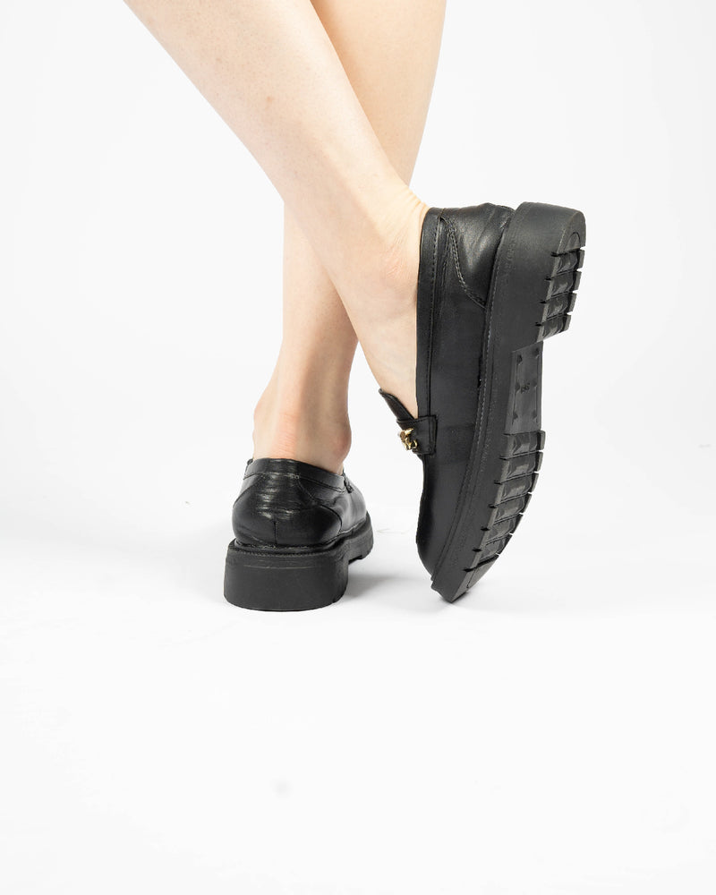 The Chain Arien Loafer (Black)