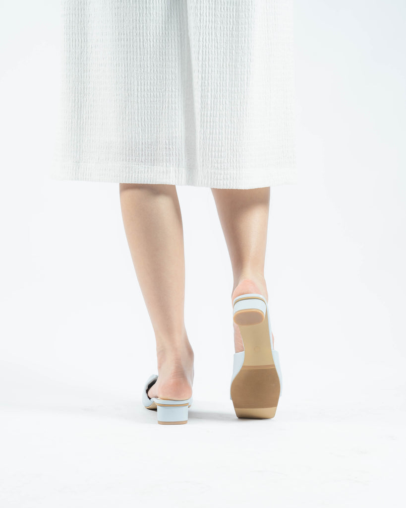 Carol Ruffles Pumps (Light Blue)