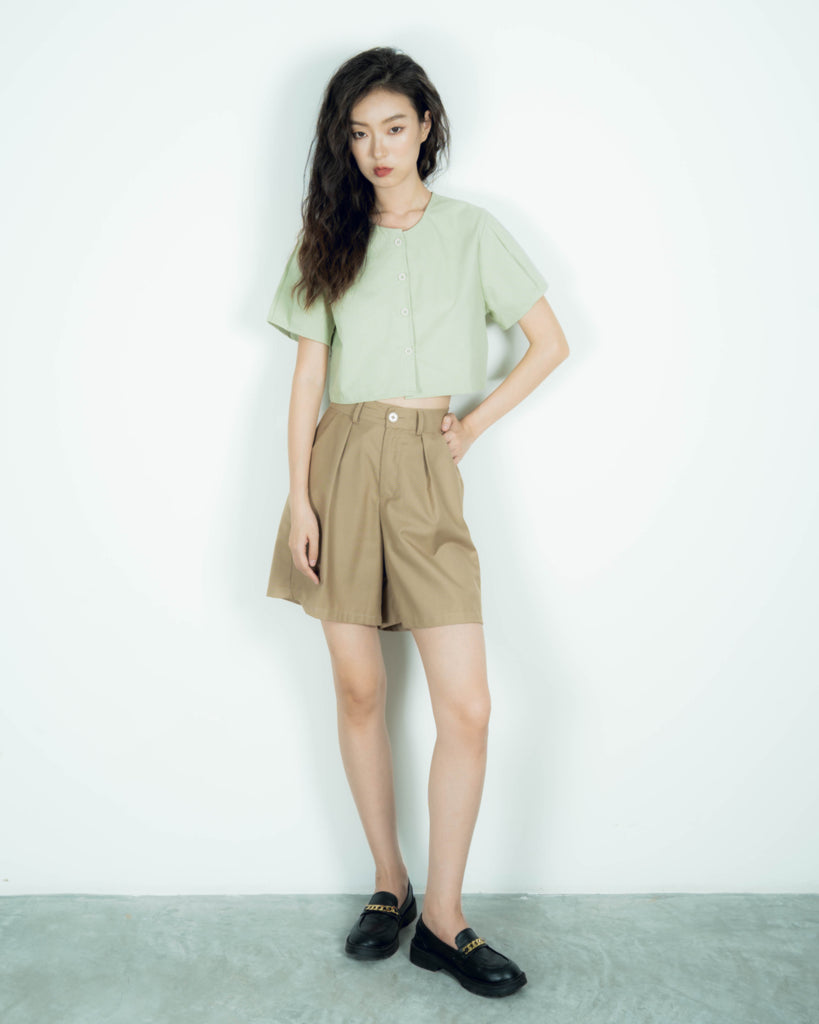 Joan Button Tailored Shorts (Khaki)