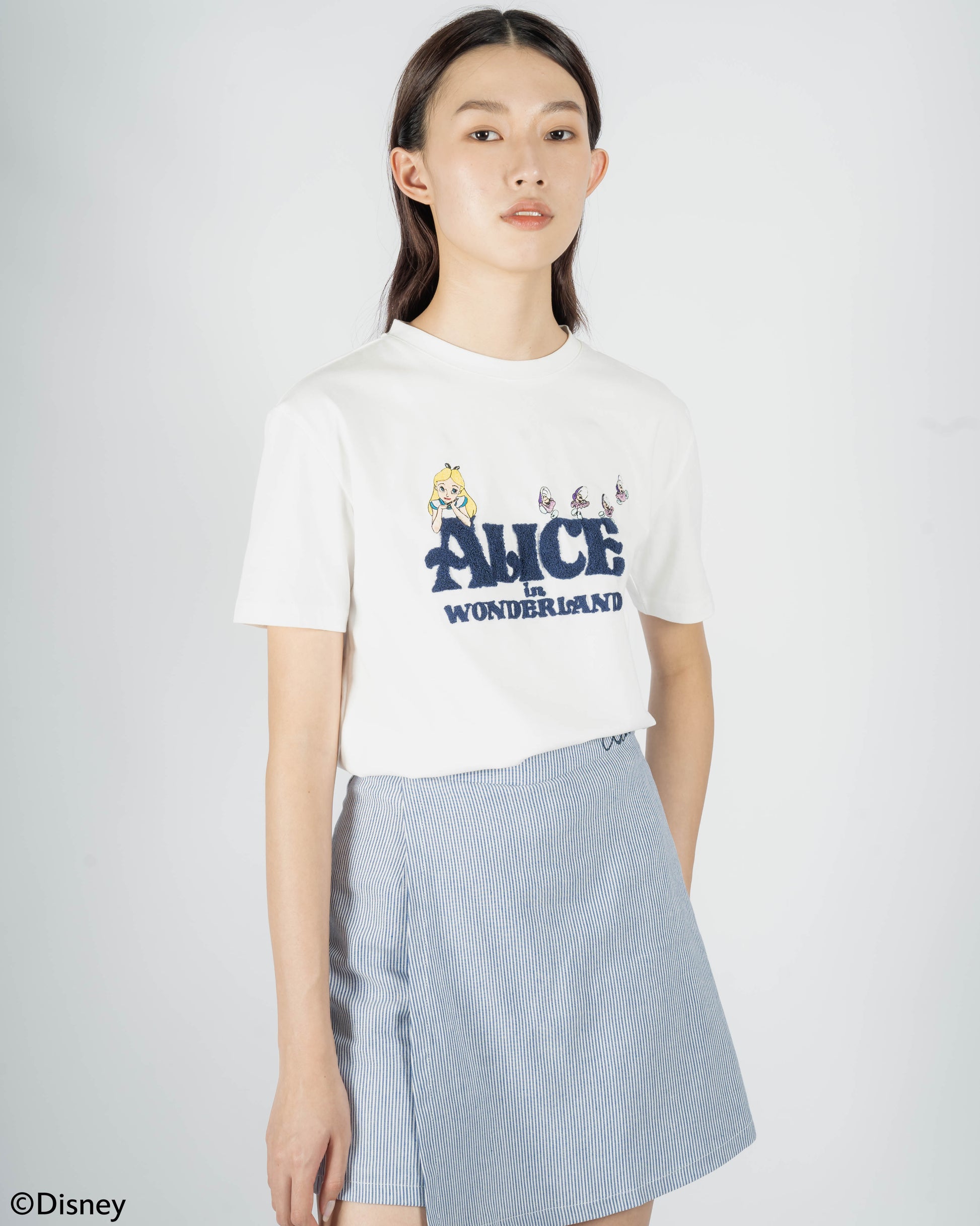 Alice Chenille Embroidery Tee (White)