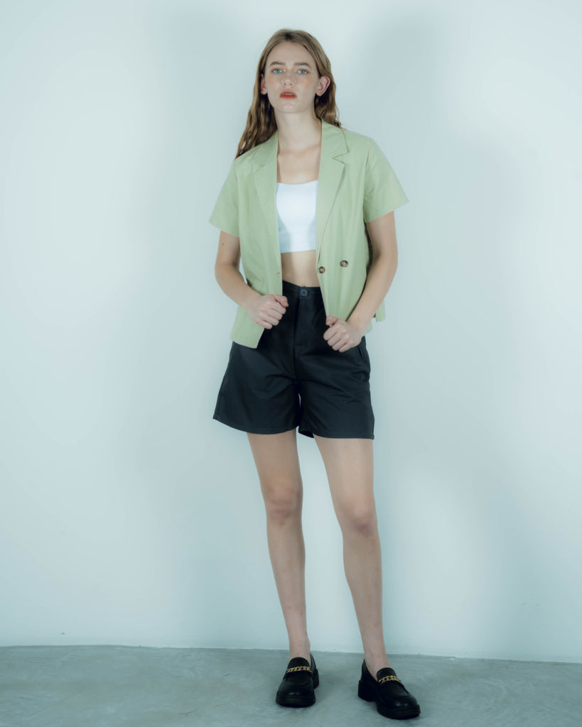 Slanted Front Welt Pocket Shorts (Dark Grey)