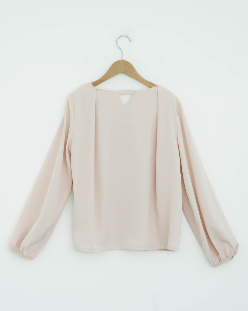Comfy Pleated Two-Way Blouse (Bone)