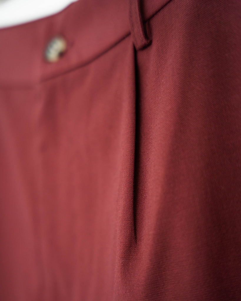 Victoria Tailored Shorts (Red)